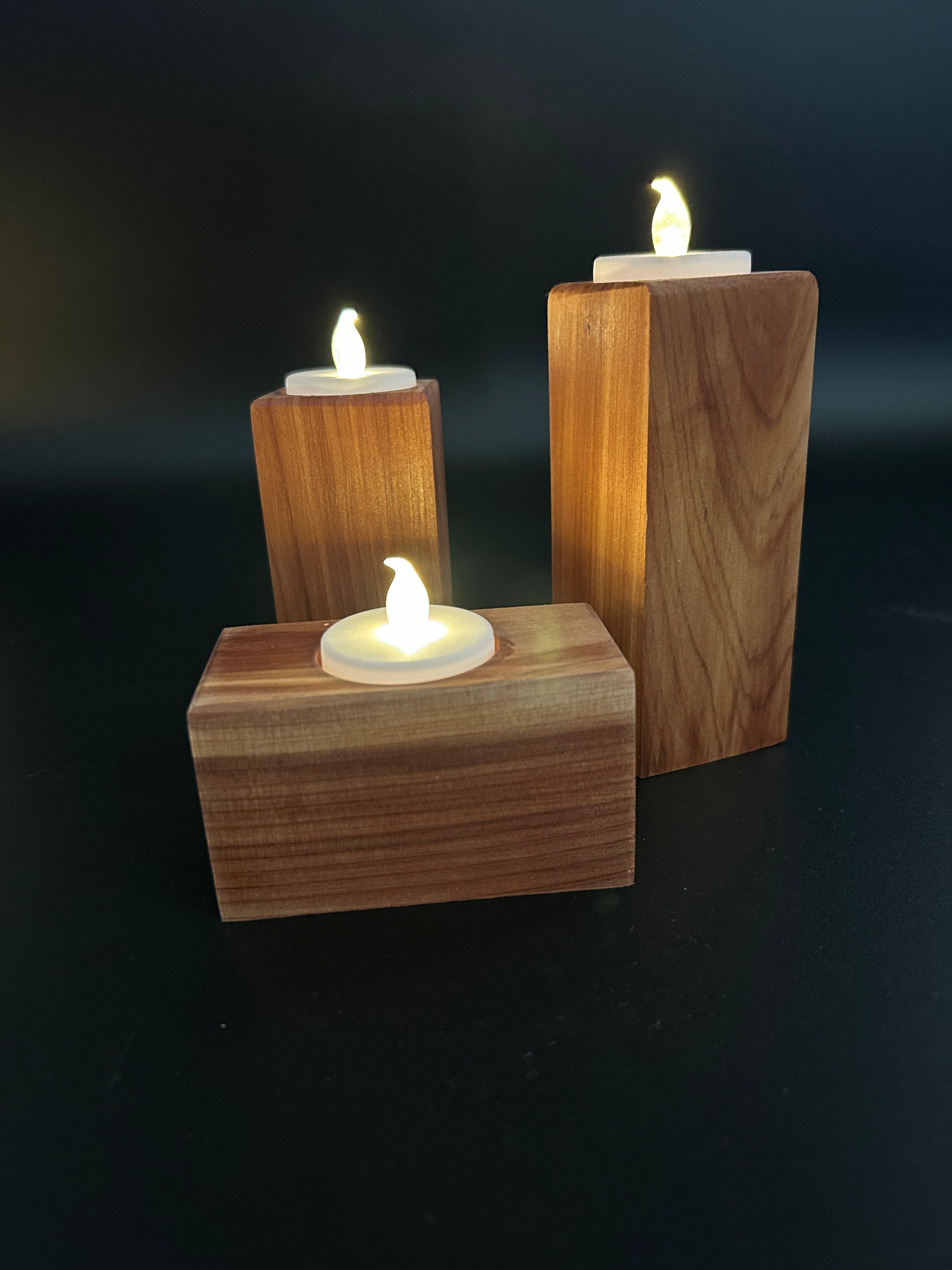 Column-Style Tea Light Holder — Single