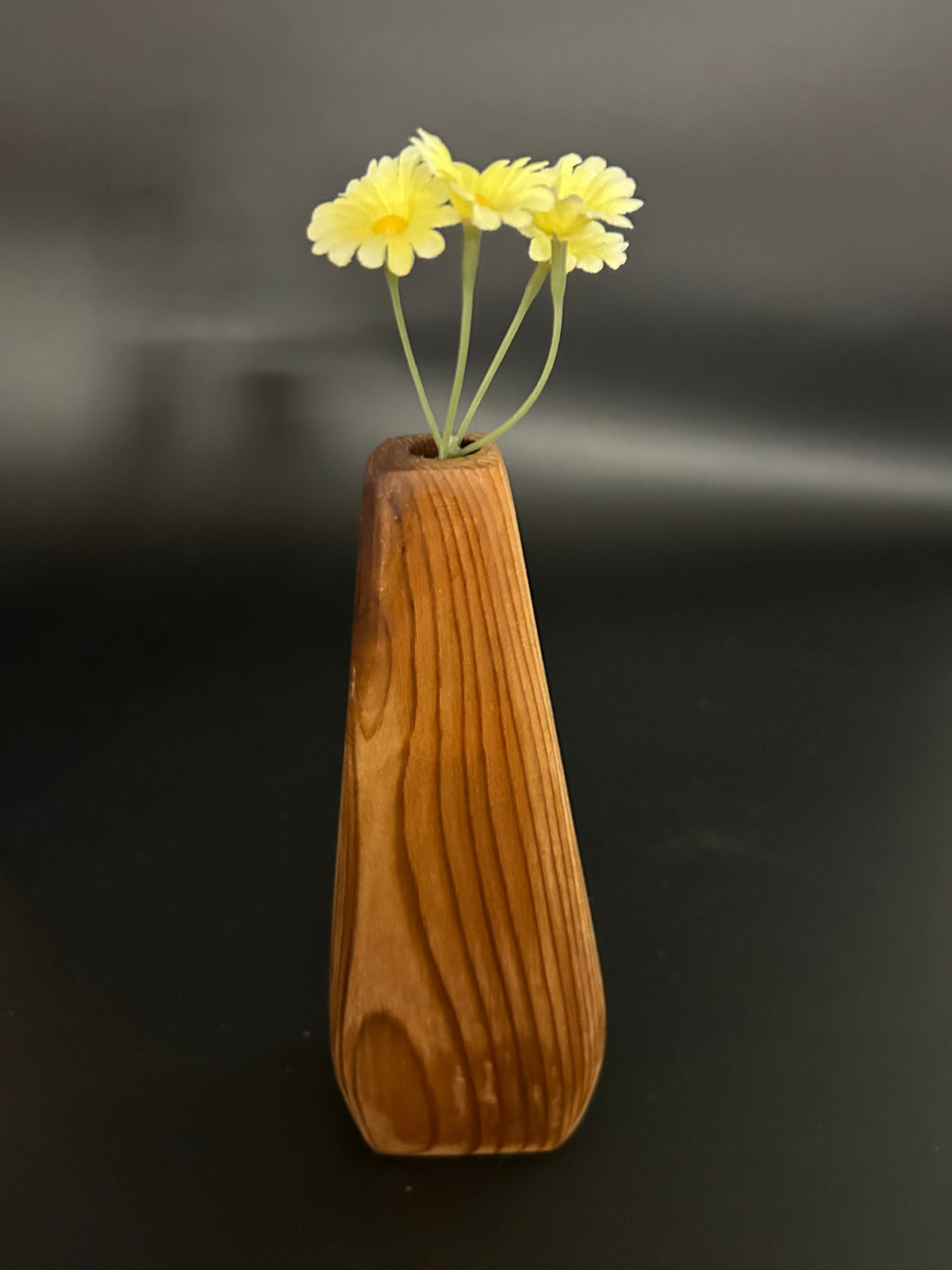 Medium Teardrop Bud Vase